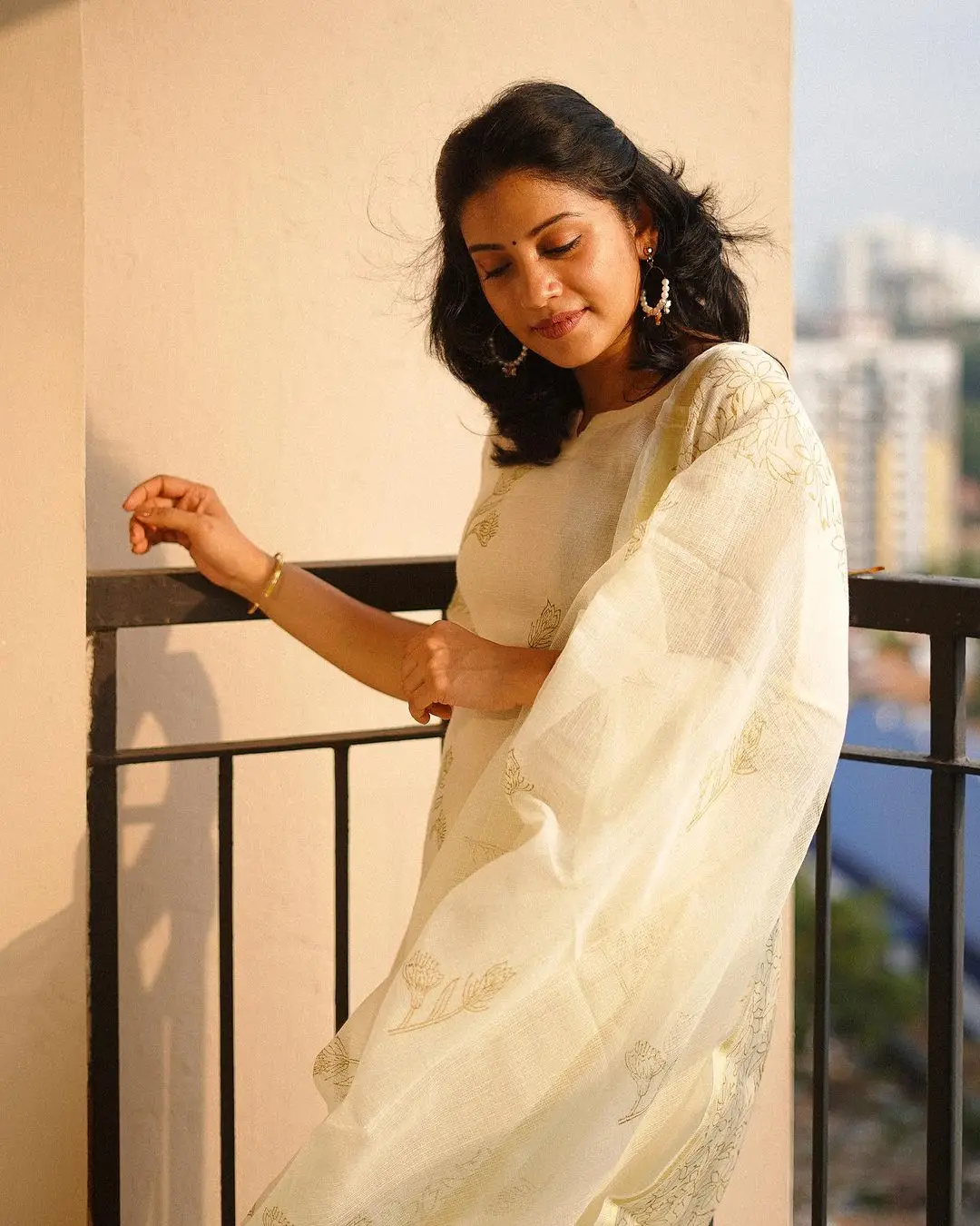 Malayalam Actress Shivada in White Dress